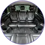 A photo inside the car, in it we see the back seats.